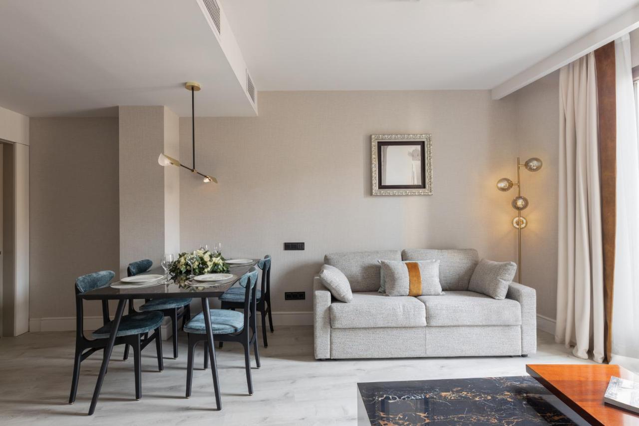 Suites Center Барселона Екстер'єр фото